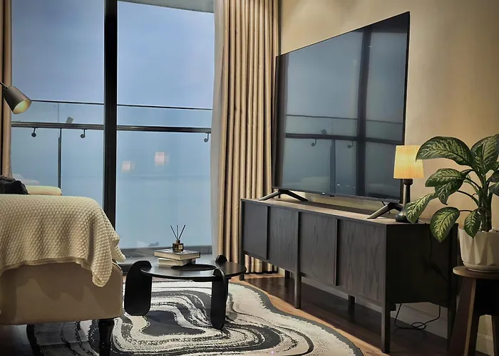 Apartment On 27th & 32nd Floor,ha Long Bay View & Bai Chay Bridge Ha Long